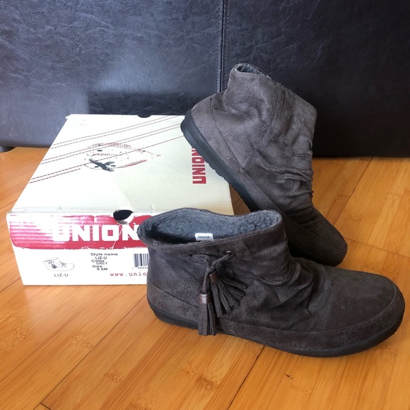 Union Bay Winter Boots - Picture 1 of 6